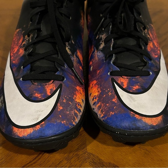 Nike Mercurial Victory V CR7 Cleats Size 7.5 - Picture 3 of 6